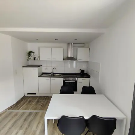 Апартаменты Comfy Apartment In Koenigswinter With Terrace